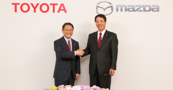 Toyota จับมือ Mazda