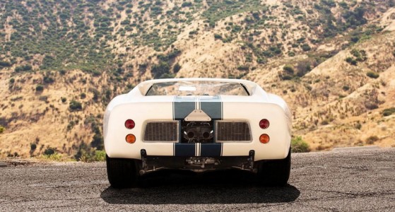 ด้านหลัง Ford GT40 Roadster_03