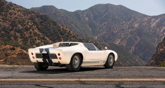 ด้านหลัง Ford GT40 Roadster_09