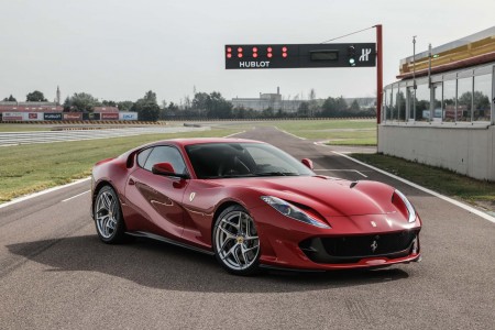 Ferrari-812-Superfast-front-three-quarter