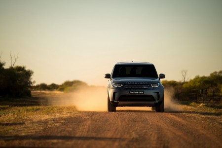 Land Rover Discovery ลากรถบรรทุกหนัก 110 ตัน_14