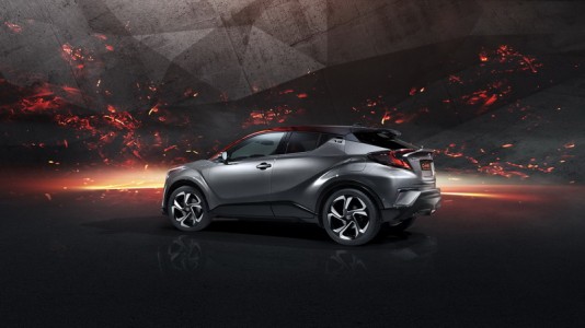 Toyota C-HR Hy-Power Concept _4