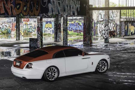 Rolls-Royce Wraith Bespoke With Apple Red Color