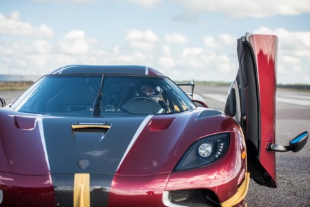 koenigsegg-agera-rs-0-400-0-record-8_resize