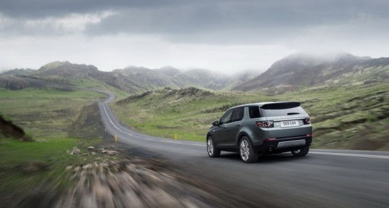 land-rover-discovery-sport-7_resize