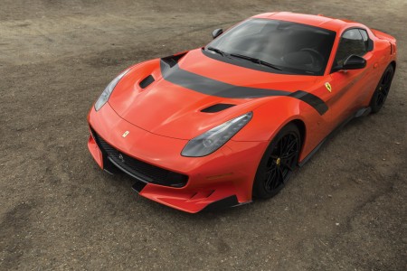 2016-ferrari-f12tdf-4