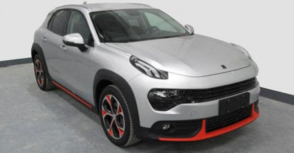 Lynk&Co 02 Crossover