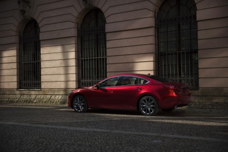 2019-Mazda6-9