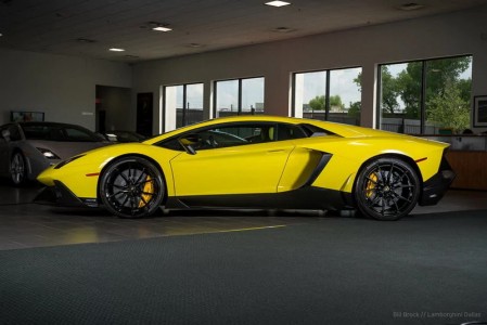 Lamborghini-Aventador-50th-Anniversario-For-Sale-5_resize