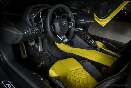 Lamborghini-Aventador-50th-Anniversario-For-Sale-9_resize