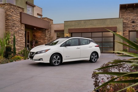 NA-2018-Nissan-Leaf-2_resize