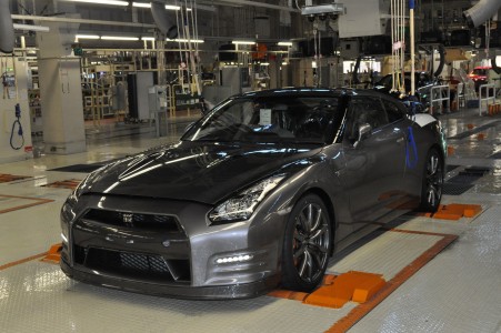 Nissan-Resumes-Japan-Production-2