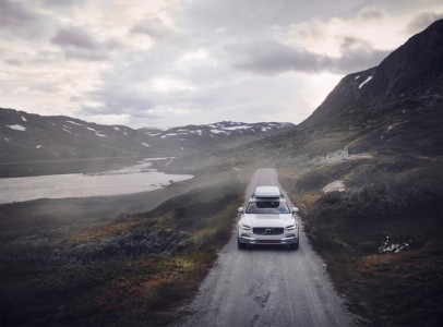 Volvo V90 Cross Country Volvo Ocean Race exterior on location