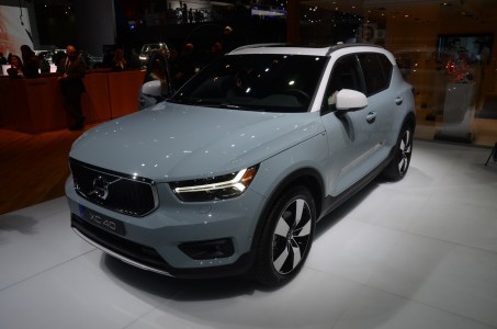 Volvo-XC40-3