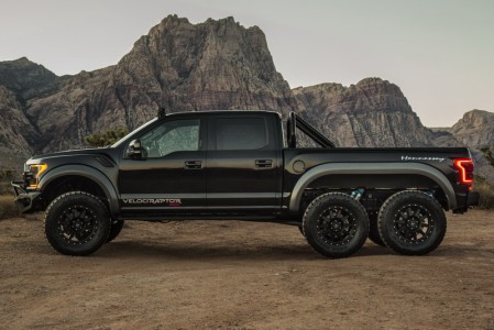 hennessey velociraptor 6x6 2018_07