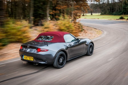 2018-mazda-mx-5-z-sport-12