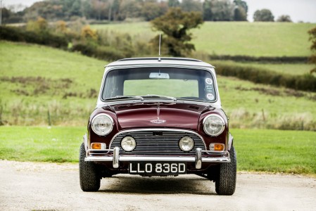 Aston-Martin-DB5-Mini-Cooper-9