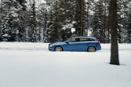 2016-volvo-v60-2