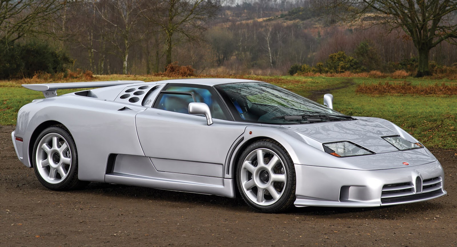 Bugatti eb110 в россии