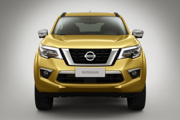 2019-nissan-terra-2