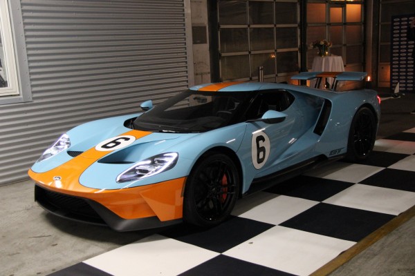 Ford GT