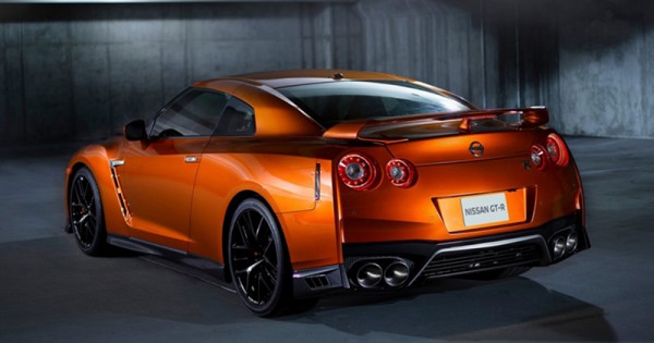 Nissan GT-R Premium Edition