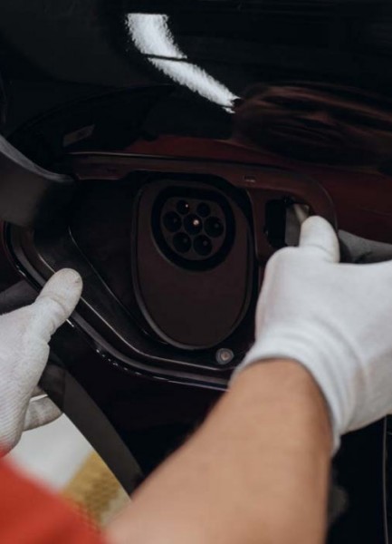 Teases Porsche Mission E