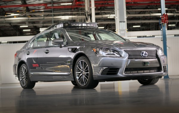 Toyota-Autonomous-Tests-Uber-Crash-1