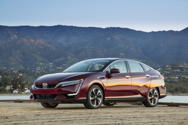 Honda-Clarity-Fuel-Cell-15