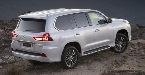 Lexus LX450d