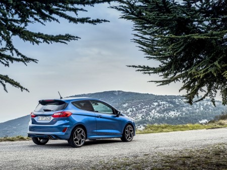 2018-ford-fiesta-st-uk-pricing-24