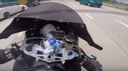 BMW S1000rr Crash Toyota C-HR