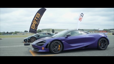 McLaren 720S (2)