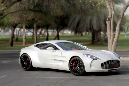 Aston Martin One-77 _1