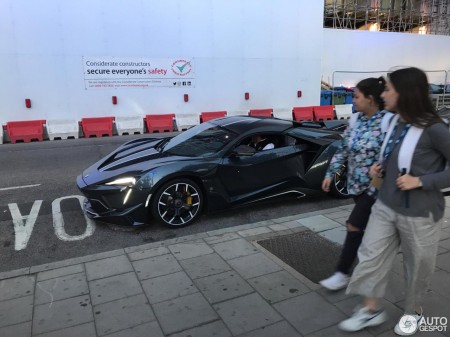 Fenyr SuperSport_1