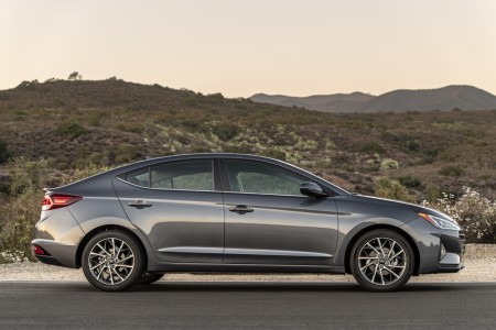 Hyundai Elantra 2019