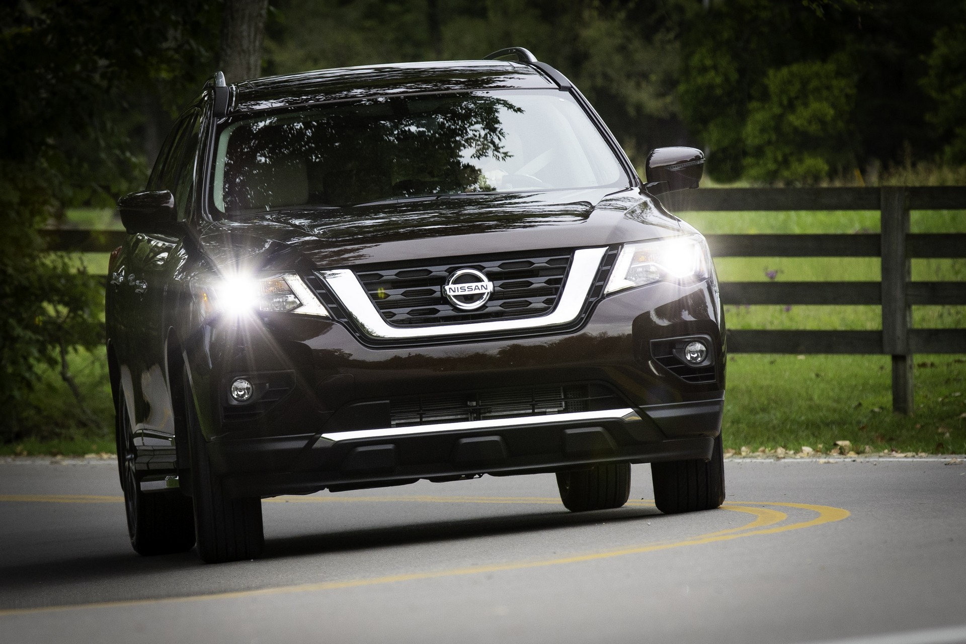 ราคา-Nissan-Pathfinder-2019_01