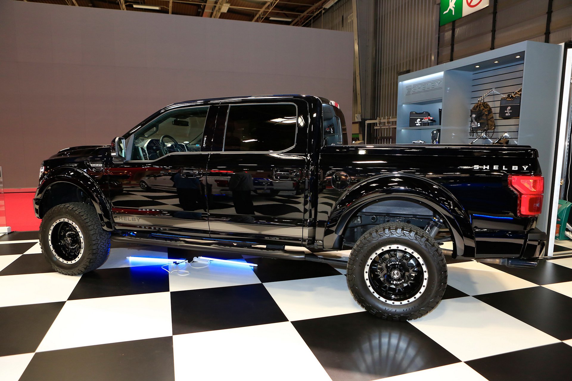 ราคา-Ford-Shelby-F-150-Super-_7