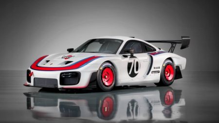 Porsche 935