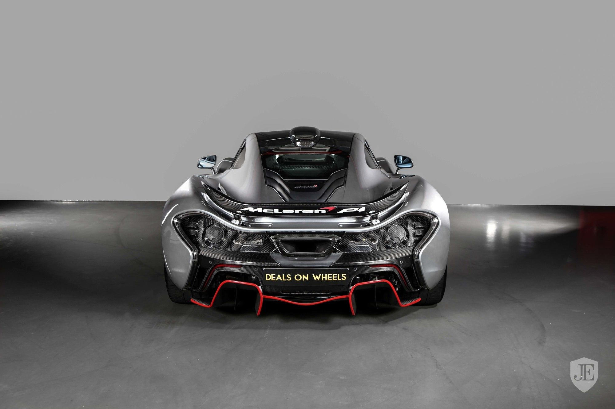 ขาย-McLaren-P1_04