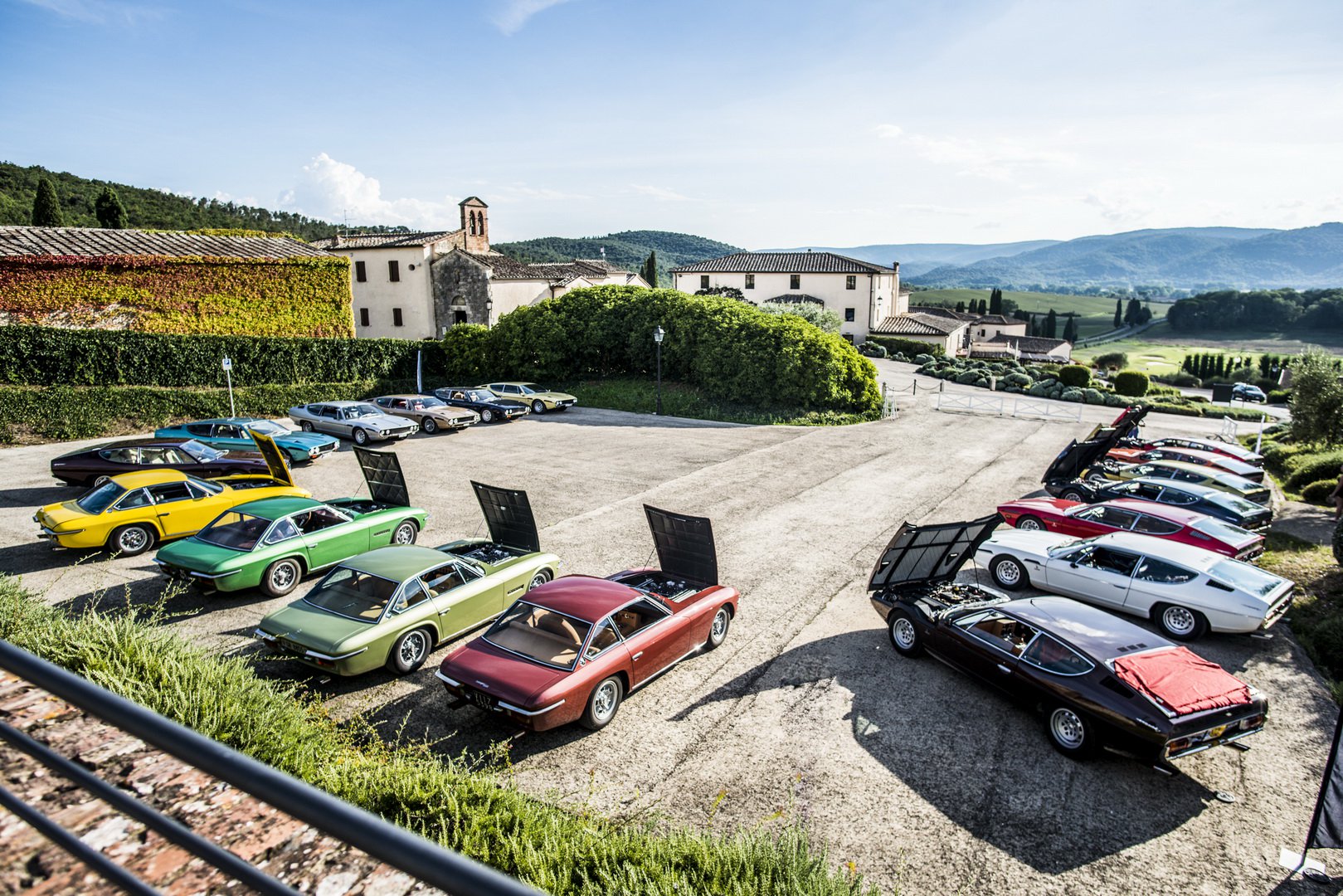 Lamborghini-Espada-และ-Islero-ทัวร์ฉลอง-50-ปี_17