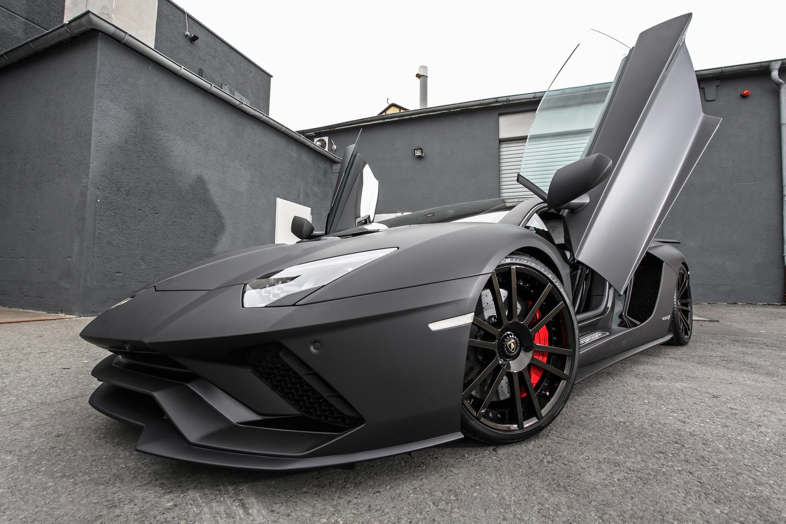 ราคา-Lamborghini-Aventador-S-_12