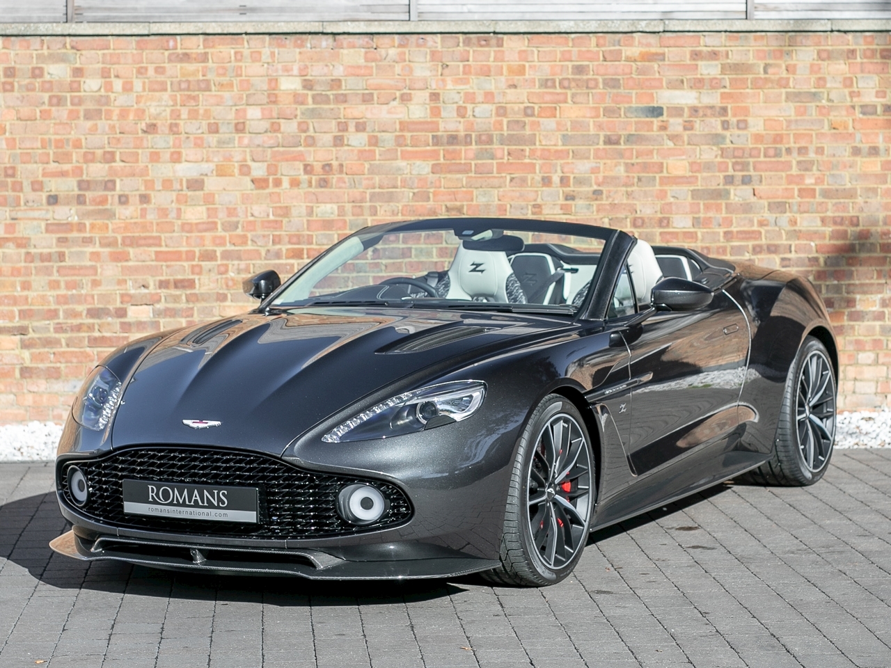 ราคา-Aston-Martin-Vanquish-Zagato-Volante_11