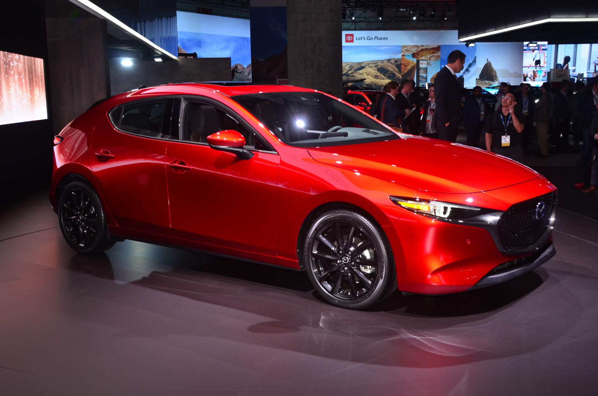 ราคา-Mazda3-2019_03