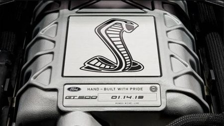 Teaser Ford Mustang Shelby GT500