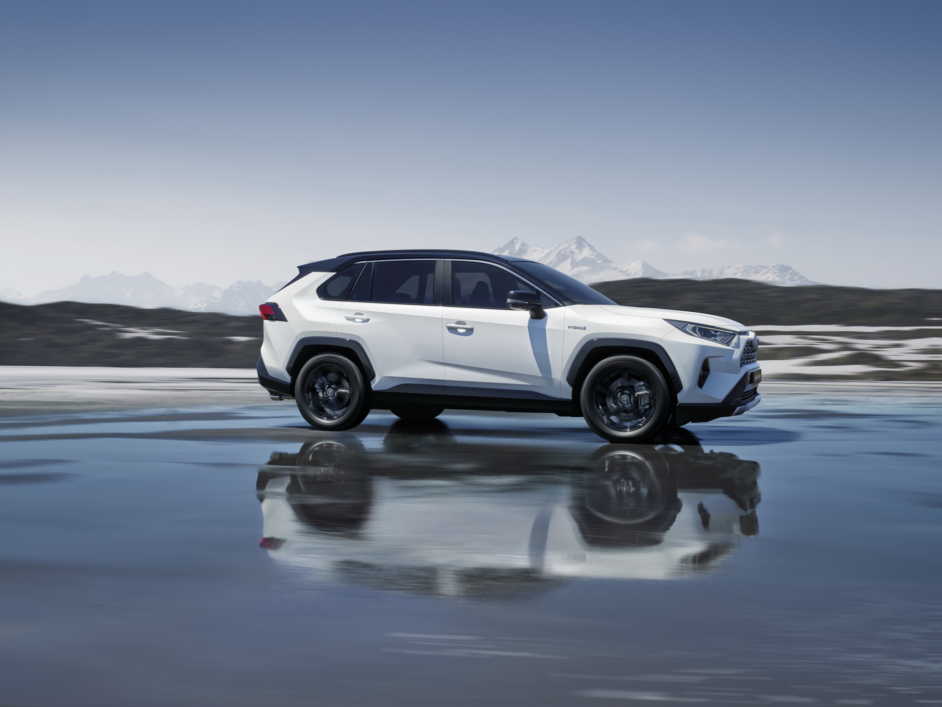 Toyota-RAV4-2019-รุ่นไฮบริด-2