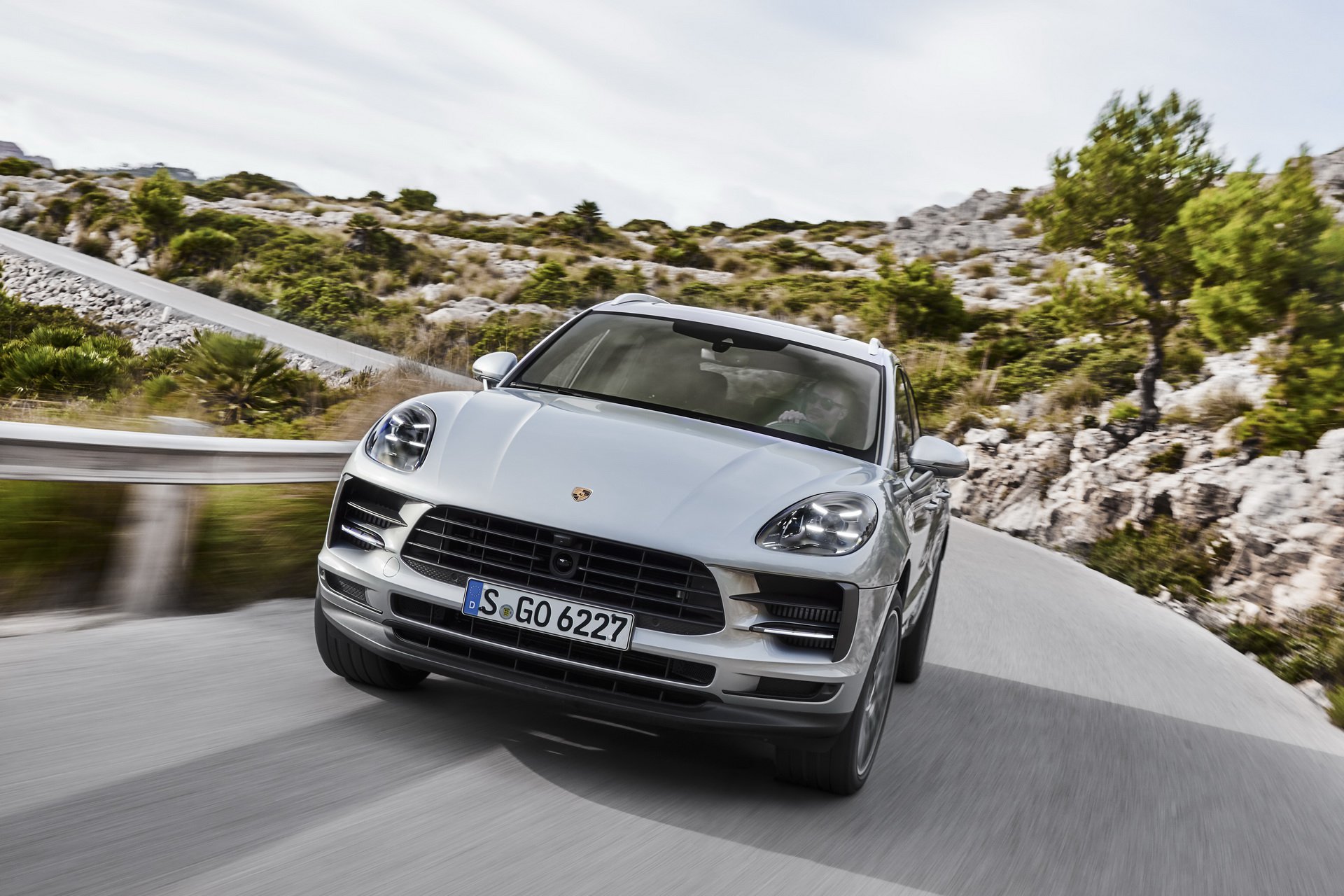 ราคา-Porsche-Macan-S-2019-7