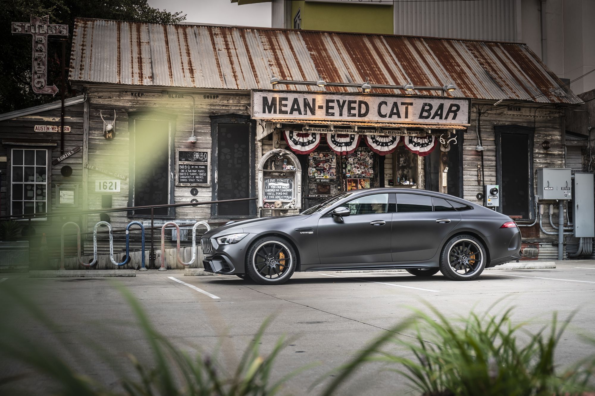 Mercedes-AMG-GT-4-Door-Coupe-สเปคเมกา-7