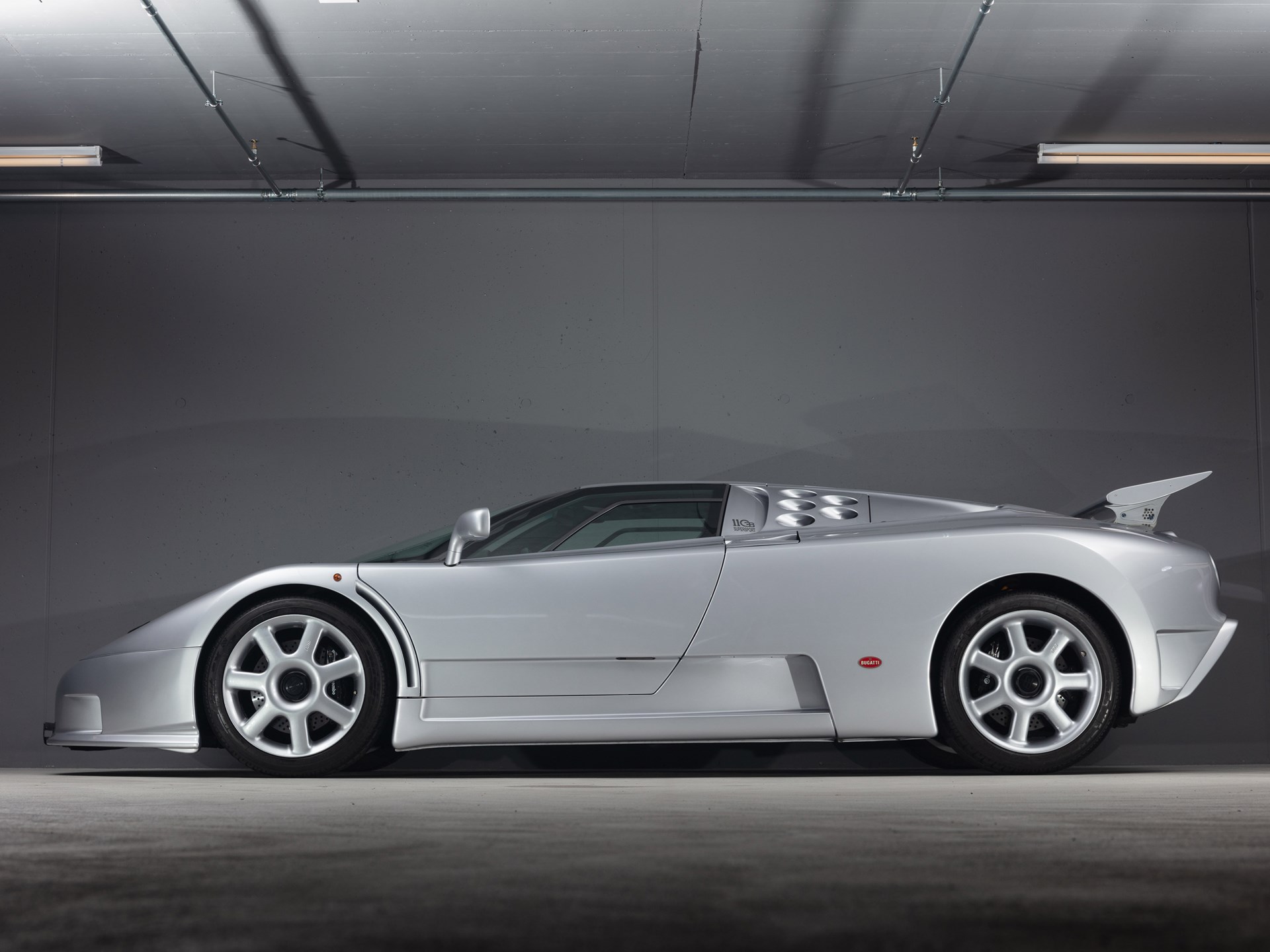 ราคา-Bugatti-EB110-SS-1