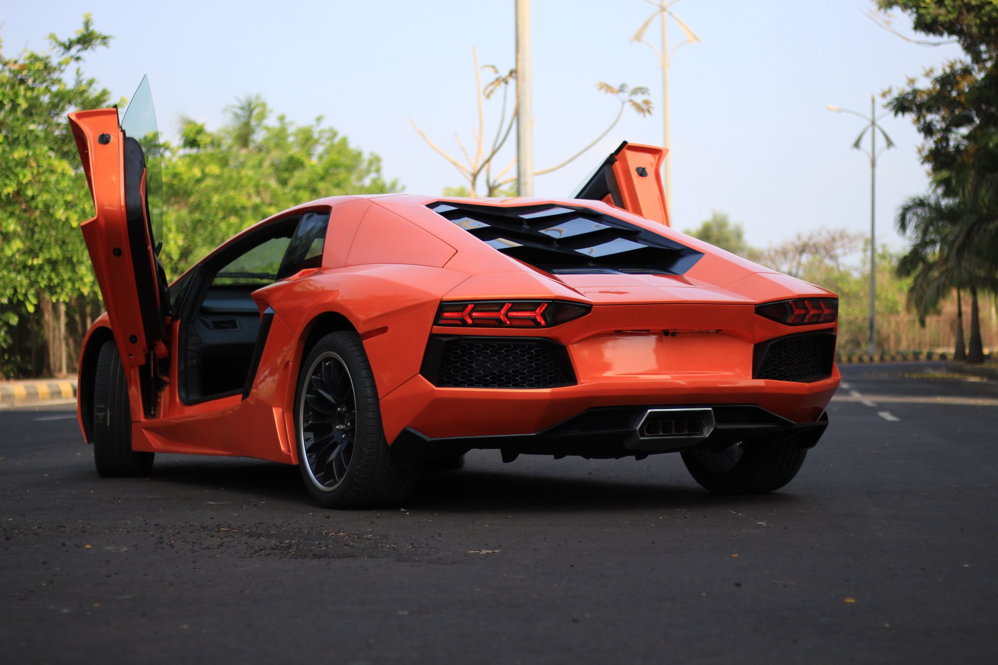 Lamborghini-Aventador-ทำเหมือน-1